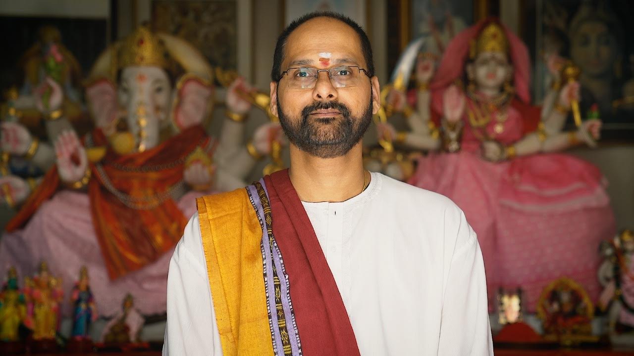 Pandit Ravi Kewlani at Santiago Mandir
