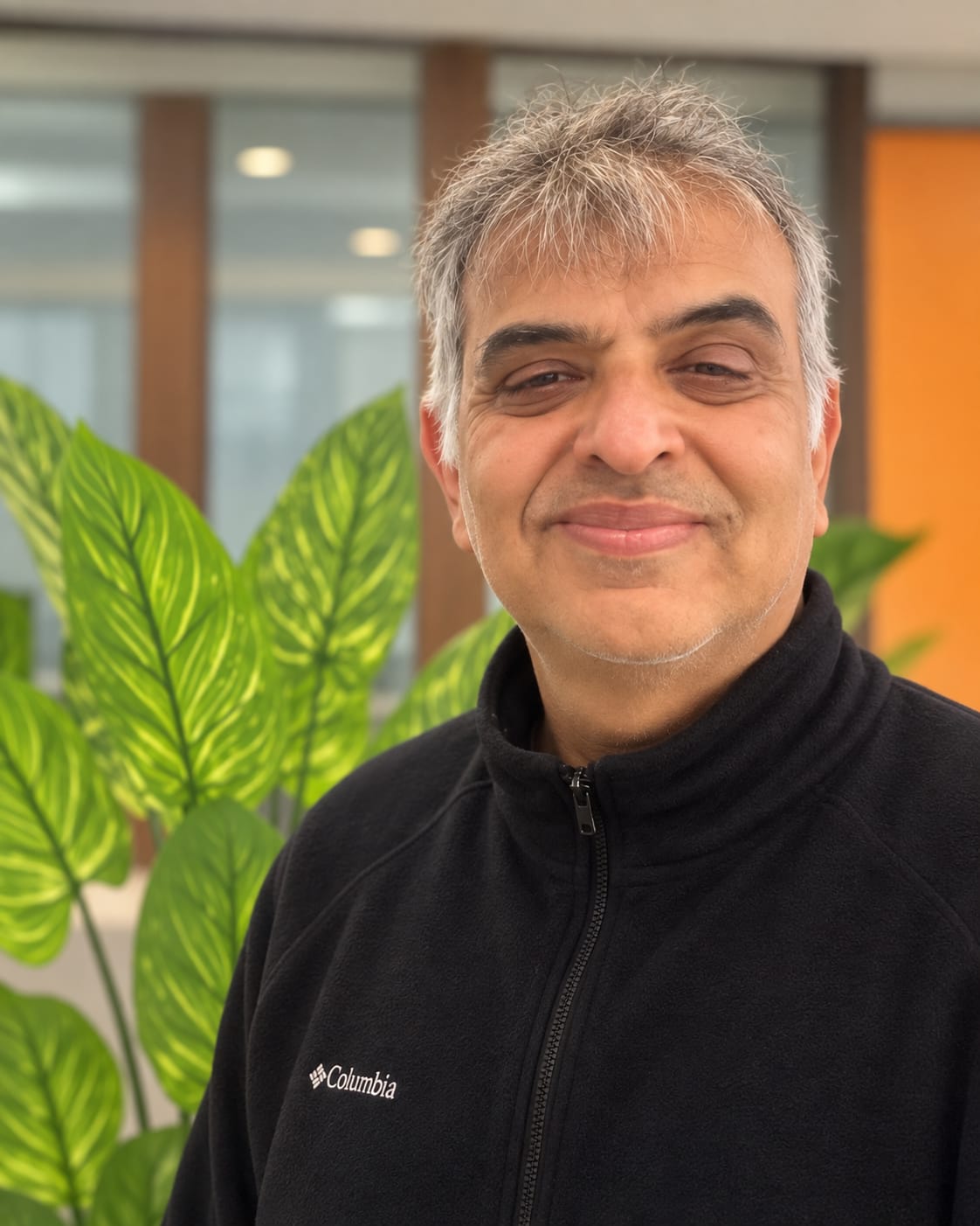 Mr. Vijay Mansukhani